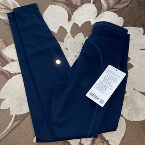 BNWT Lululemon Swift Speed HR tight 28” Navy